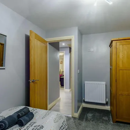 3 Bed In 66717 בית נופש *